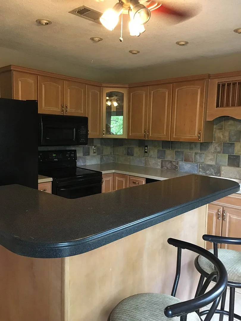 Townhouse Close to all! — Photo 4