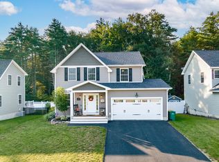 49 Millers Farm Dr, Rochester, NH 03868
