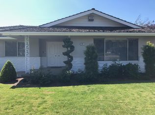 5699 N Briarwood Ave, Fresno, CA 93711