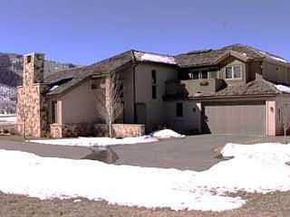 2nd image of 324 Riverbend Dr
