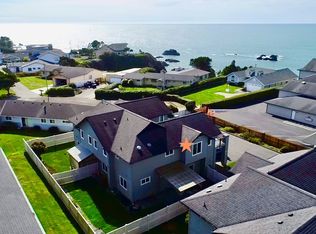 1251A Moore St, Brookings, OR