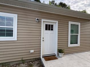 123 Moyock Landing Dr #E, Moyock, NC 27958