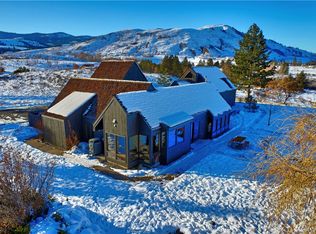 30 Aspen Heights Dr, Winthrop, WA 98862