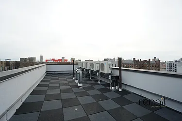 Rented by Rennit Inc.