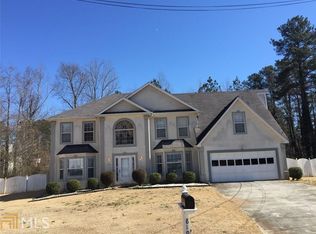 819 Conisburgh Ct, Stone Mountain, GA 30087