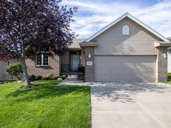 5011 Fountain Dr, Bellevue, NE 68133