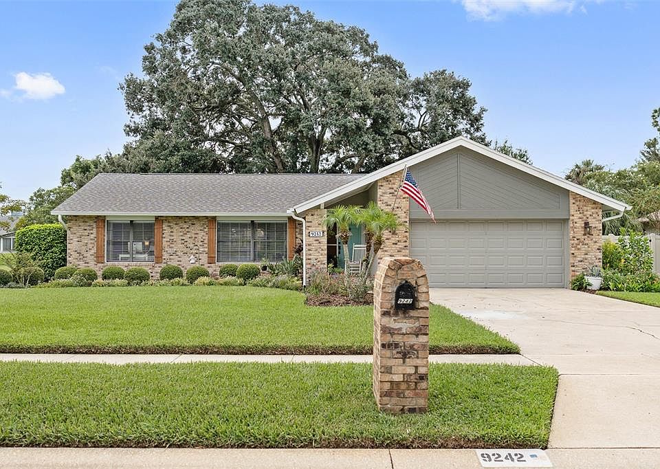 1st image of 9242 EVERWOOD STREET