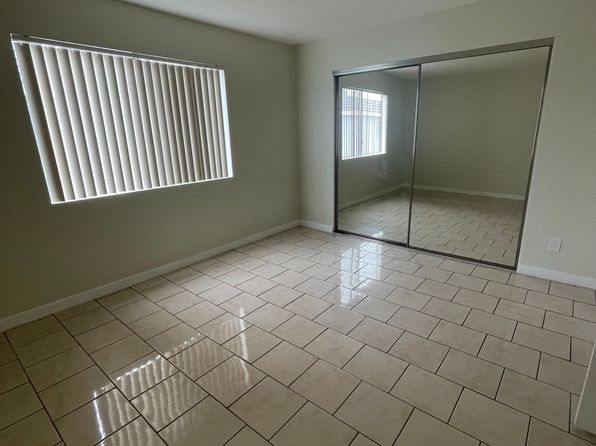 9027 Burnet Ave #260