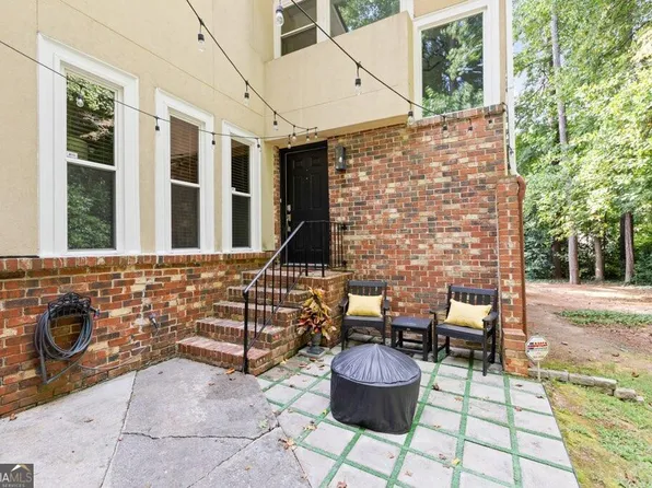 6100 Barfield Rd, Sandy Springs, GA 30328