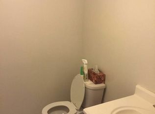 220 Skyline Dr, Staten Island, NY 10304