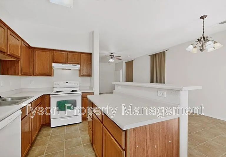 5648 Valle Alegre Pl NW — Photo 12