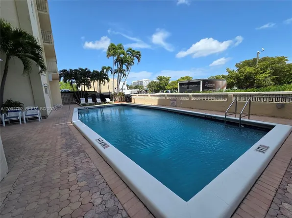 900 NE 18th Ave APT 1103, Fort Lauderdale, FL 33304