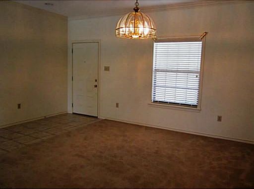 3rd image of 3123 Broadmoor Dr