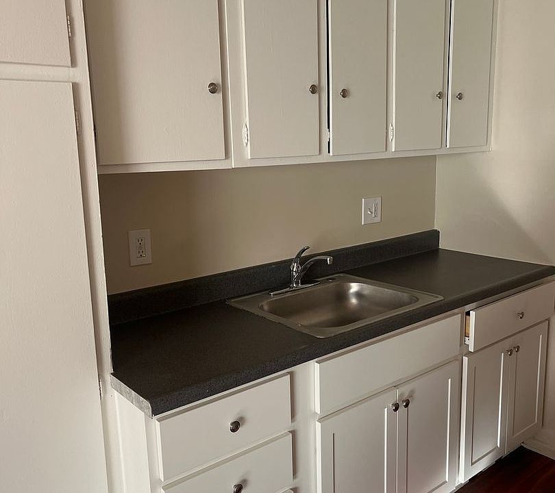 1st image of 314 E Pearson Ave #5