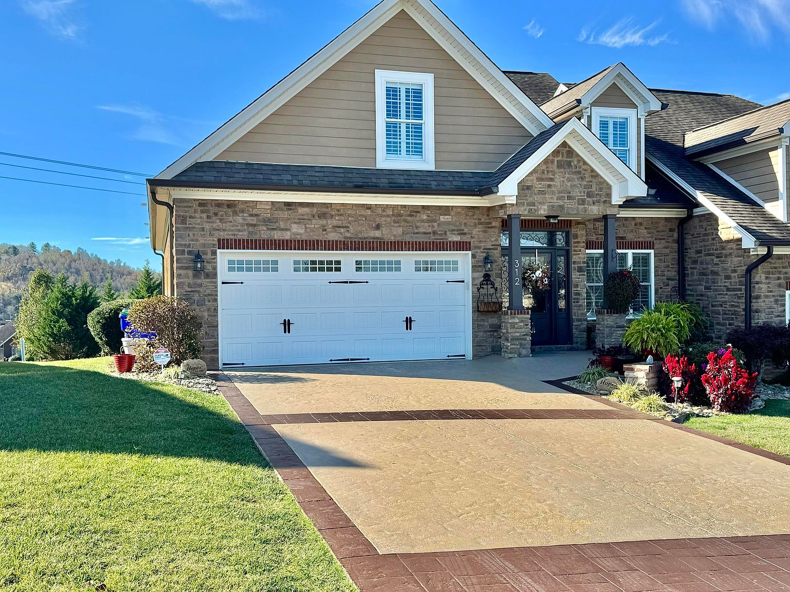 446859a26883bfe60272c9a2b901a2