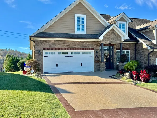 312 Lochmere Greene Dr, Morristown, TN 37814