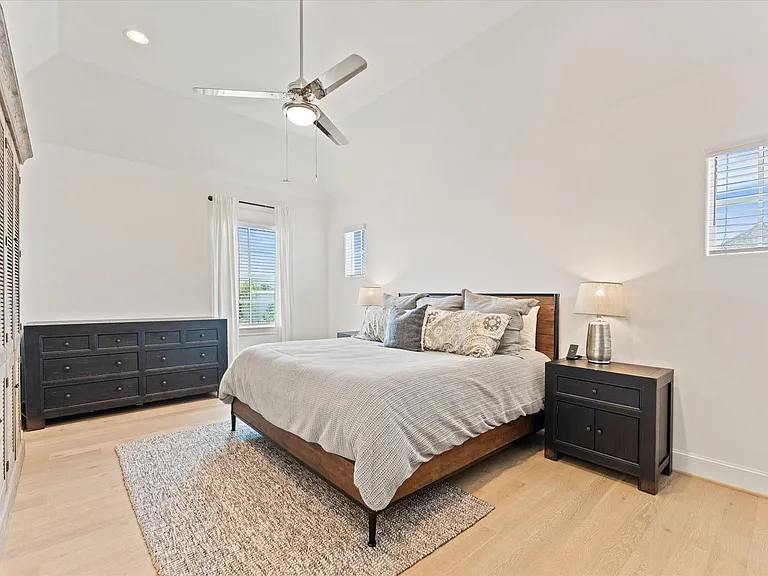 2602 Cottage Grove Green Dr — Photo 20