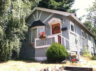 8246 17th Ave NE, Seattle, WA 98115