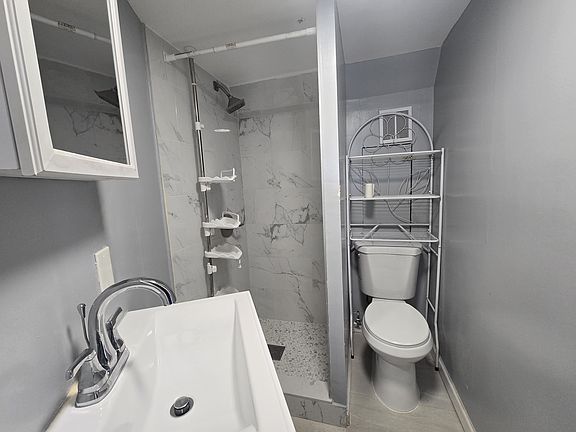 5th image of 151-10 80th St #5