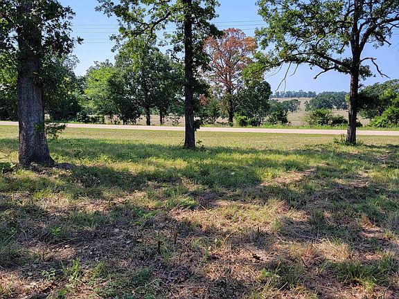 4th image of 3062 Buford Cutoff