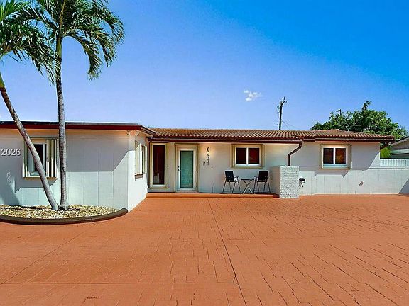 5th image of 9331 SW 57th Ter