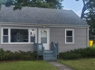 113 N Raymond St, Griffith, IN 46319