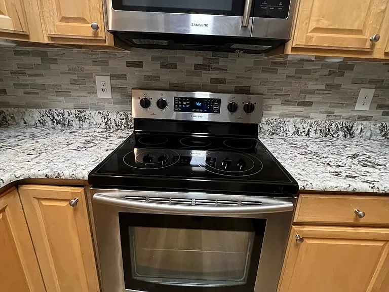 416 Sawgrass Hill Ct — Photo 9