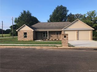 21 Warrior Ridge Dr, Moundville, AL 35474