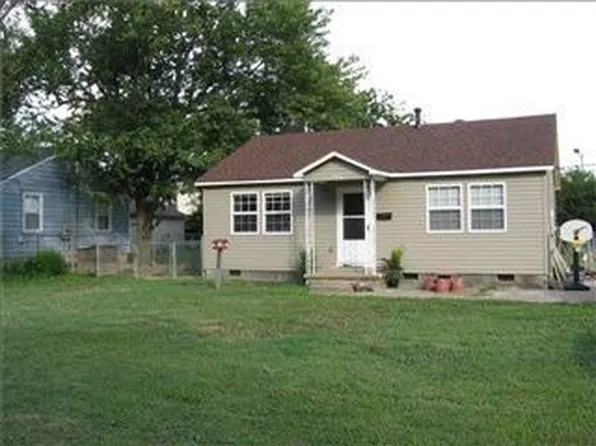 7934 Susan St, Millington, TN 38053
