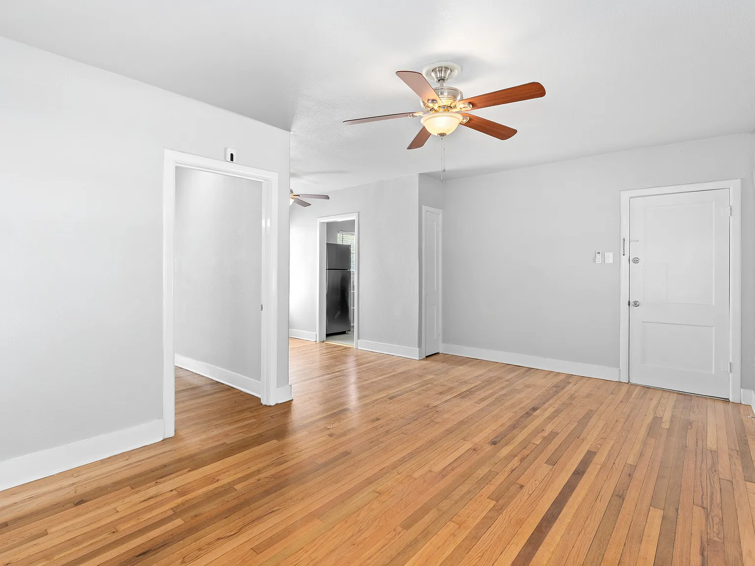 1 bed, 750 sqft, $975 — Photo 4