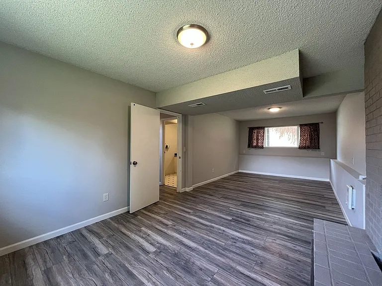3919 SE Monroe St — Photo 37