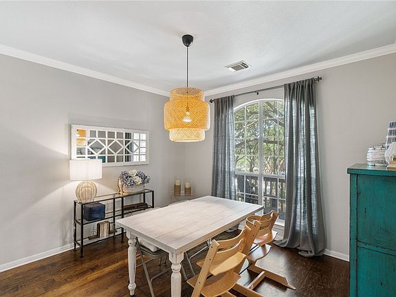 2nd image of 4177 Canyon Glen Cir