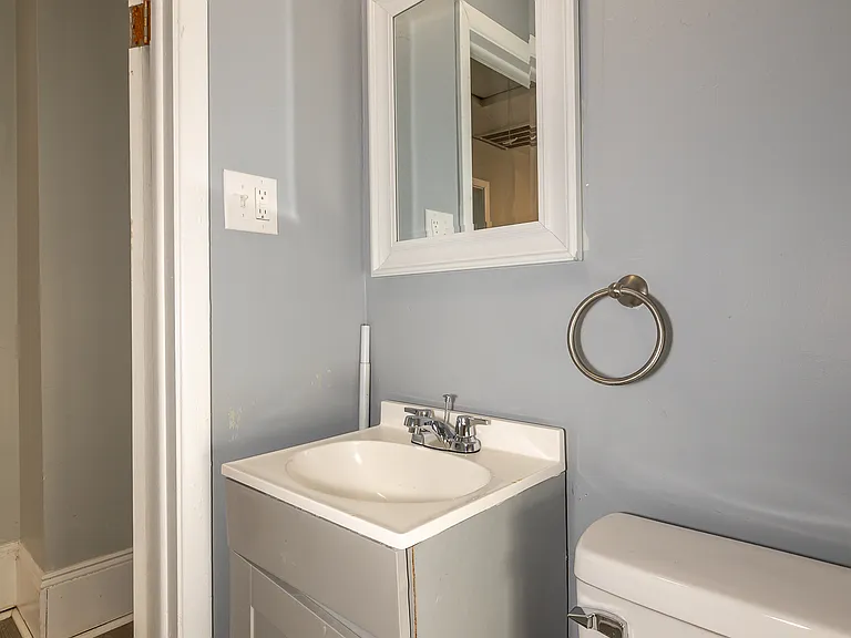 2193 W 104th St — Photo 19