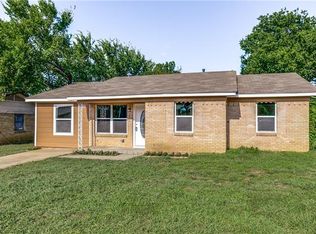 2016 Del Oak Dr, Mesquite, TX 75149
