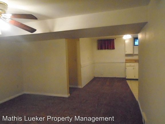 4th image of 414 S Madison St #B