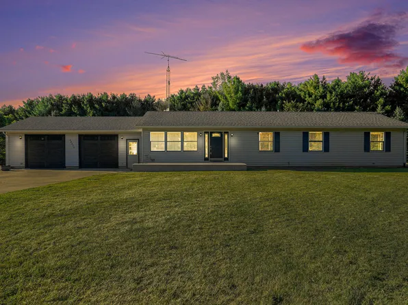 28430 Witt Lake Rd, Sturgis, MI 49091