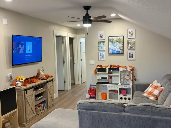 (undisclosed Address), Leeds, UT 84746