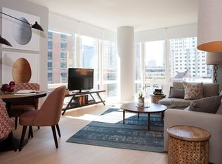 550 W 45th St APT 912, New York, NY 10036