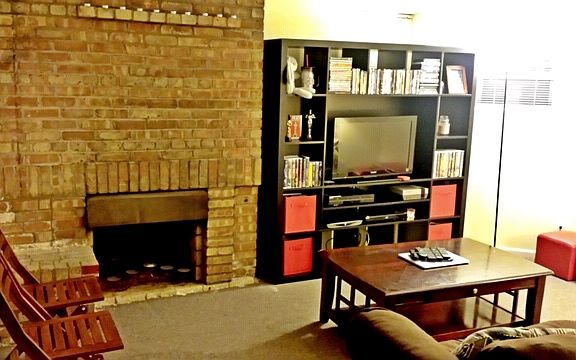 3rd image of 6521 N Greenview Ave
