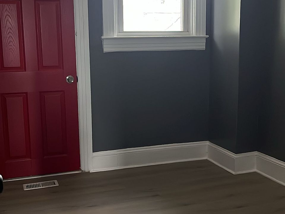 2nd image of 3413 Saint Ambrose Ave
