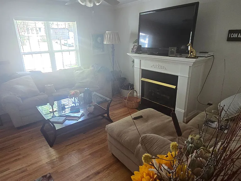 2322 Walker Ave — Photo 6
