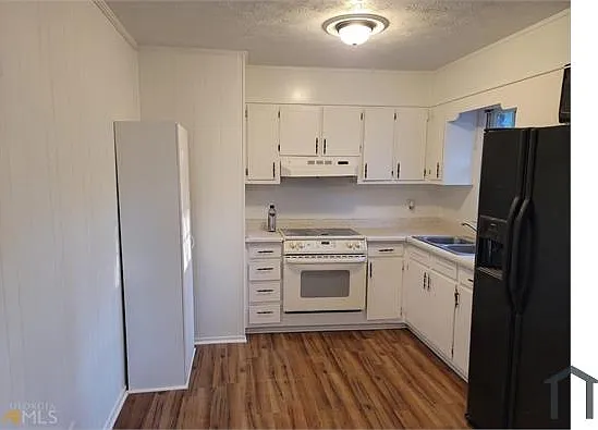 6315 Connell Rd — Photo 6