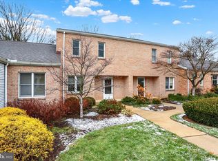 24 Woodland Est, Lebanon, PA 17042