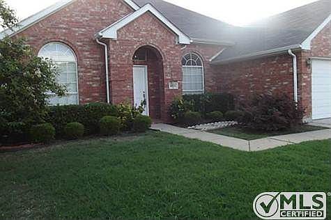 1st image of 6922 Thunderbird Dr