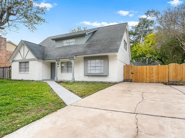 306 Queenstown Road, Houston, TX 77015