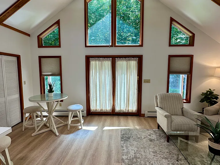 2127 Highland Ave — Photo 8