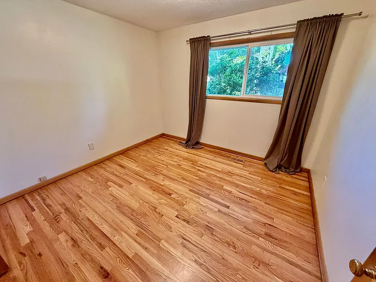 1712 SE 104th Ave — Photo 26