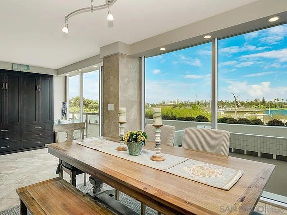 3rd image of 1770 Avenida Del Mundo Unit 107