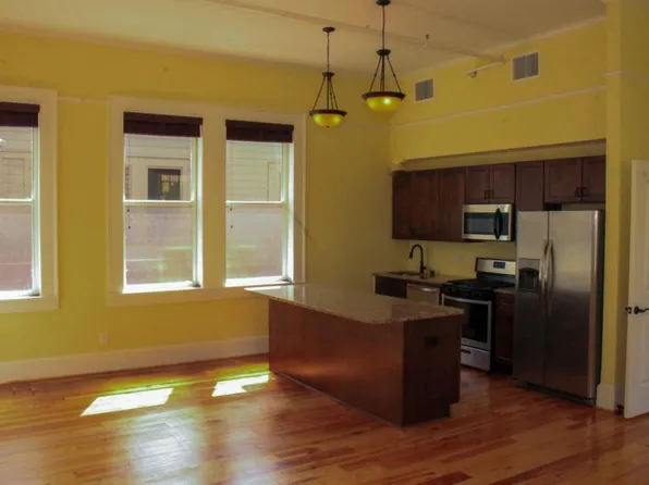 610 Mulberry St, Macon, GA