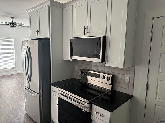 4th image of 102 Leisure Pointe Cv